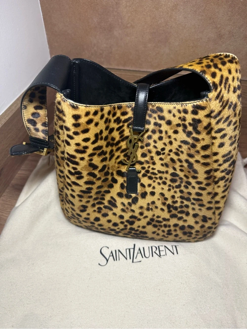 Saint Laurent saint laurent